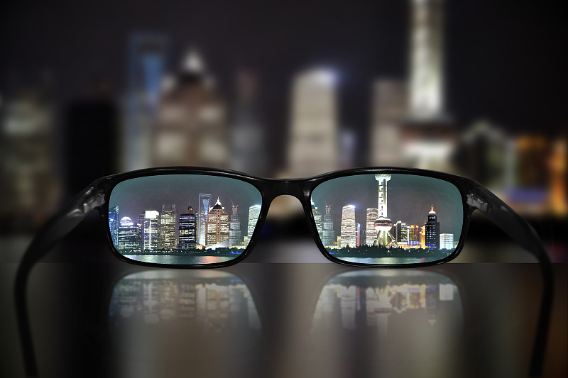 眼镜,上海,概念,焦点,青光眼,水平画幅,夜晚,小型放大镜,近视,尖利