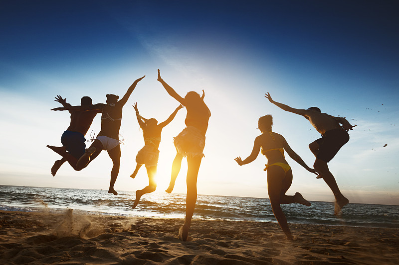 友谊,幸福,水,青少年,四肢,休闲活动,沙滩派对,旅行者,夏天,周末活动
