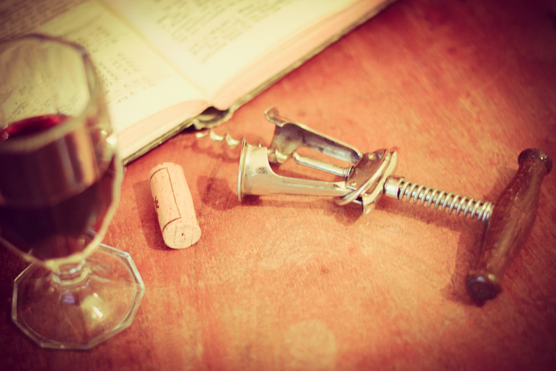 瓶塞钻,红葡萄酒,玻璃杯,古董,瓶塞,开瓶器,瓶盖,酒窖,地下室,棕褐色调