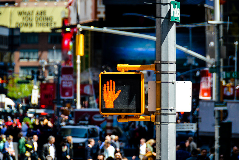 交通标志,纽约,禁止通行,红绿灯,行人,曼哈顿时代广场,停止标志,人行横道,曼哈顿,横越