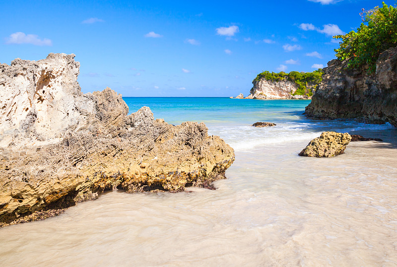 岩石,海滩,海岸地形,普他卡那,伊斯帕尼奥拉岛,多米尼加共和国,云,大西洋,海岸线