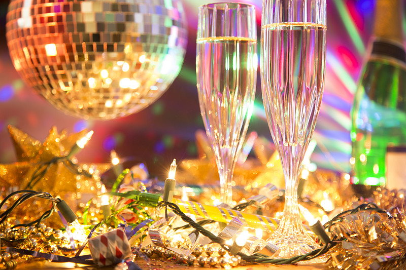 香槟,新年前夕,节日,七彩霓虹灯球,葡萄酒,夜晚,新年,模仿派对,含酒精饮料,饮料