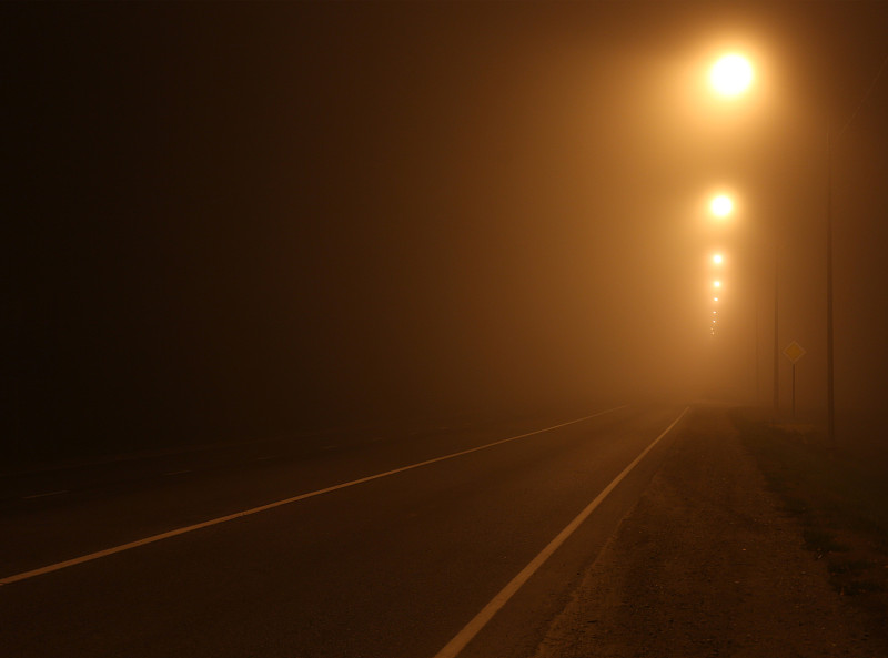 街道,雾,城市,黑色,厚的,室内过夜,拥挤的,烟雾,灯笼,水平画幅