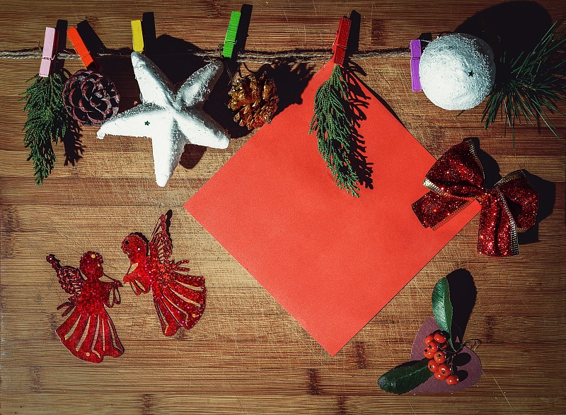 圣诞卡,水平画幅,雪,无人,新年,圣诞树,圣诞礼物,明信片,圣诞装饰物