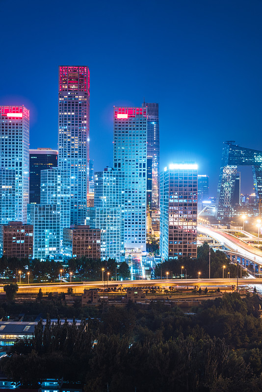 北京,夜晚,朝阳区,高大的,交通,公路,桥,运动模糊,垂直画幅,天空