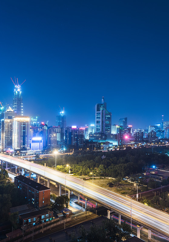 北京,夜晚,朝阳区,高大的,交通,桥,运动模糊,垂直画幅,天空,高视角
