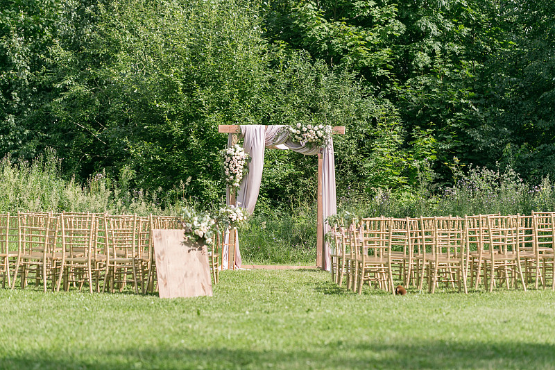 结婚庆典,椅子,户外,新娘,森林,自然美,新郎,时区,木制,花
