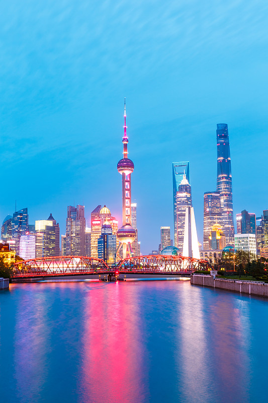 夜晚,现代,上海,城市天际线,城市,垂直画幅,办公室,水,天空,美