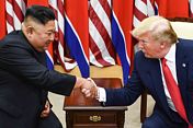 美媒：特朗普寻求今秋与金正恩会晤