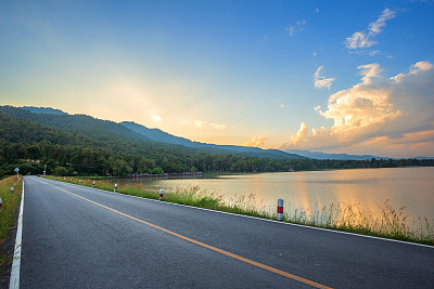 山