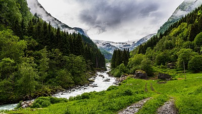 挪威