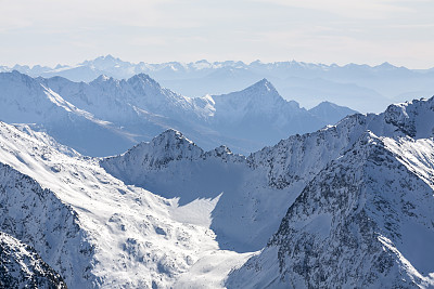 高山