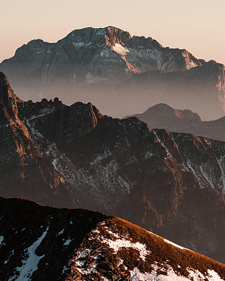 高山