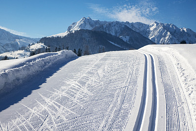 滑雪痕