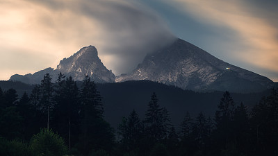 高山