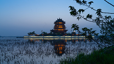 湖