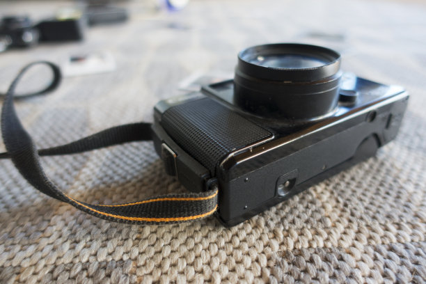 老式单反胶片相机