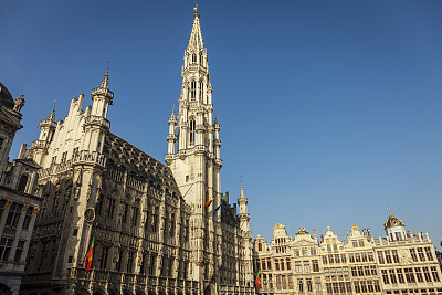 比利时布鲁塞尔的大广场和市政厅