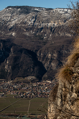 帕加内拉山