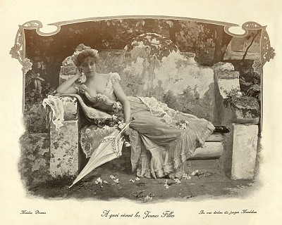 古董照片，年轻女子的白日梦，花园长椅，维多利亚，19世纪90年代