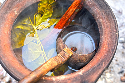 泰国草药茶，用叶子和药草制成