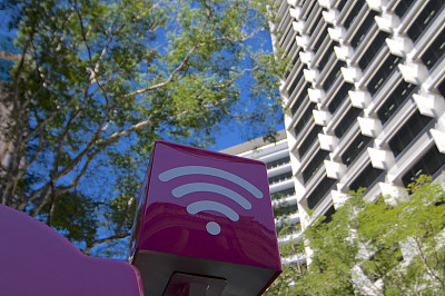 紫色WiFi标志