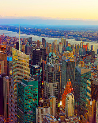 鸟瞰纽约中城地区反射