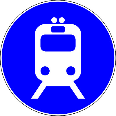 火车允许蓝色路标