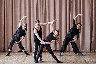 古典舞蹈图片大全 古典舞蹈设计素材 古典舞蹈模板下载 古典舞蹈图库 昵图网soso Nipic Com