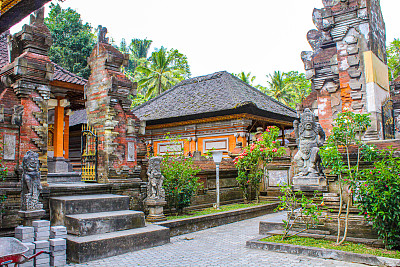 印度尼西亚巴厘岛的Tirta Empul temple。