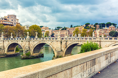 罗马桥与台伯河