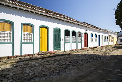 巴西里约热内卢，帕拉蒂，12月12日。2018年:巴西里约热内卢州海岸线上的葡萄牙殖民和巴西帝国小镇帕拉蒂的当地工艺。