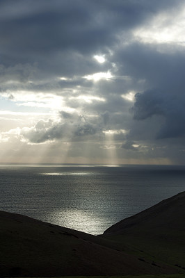 英格兰多塞特侏罗纪海岸的阳光