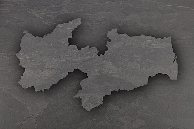 黑色石板上的帕拉伊巴地图