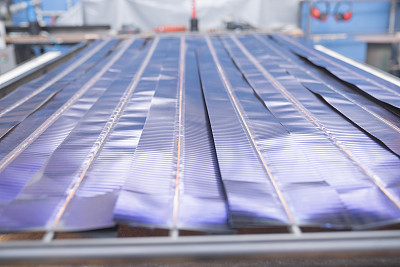 太阳能电池板工厂的面板特写