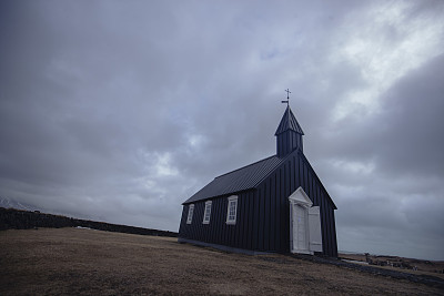 布迪尔的黑人教堂- Búðakirkja。ISL