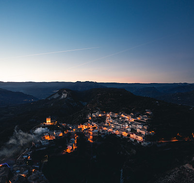 山庄