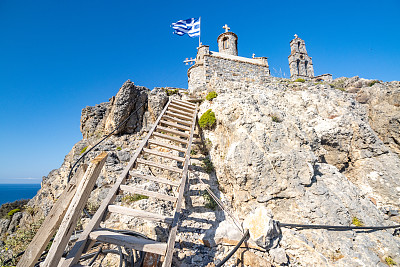 希腊克里特岛Rethymno地区Damnoni海滩附近的Agios Paisios教堂