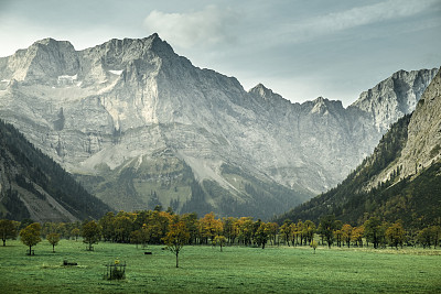 山谷