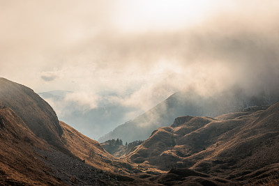 山