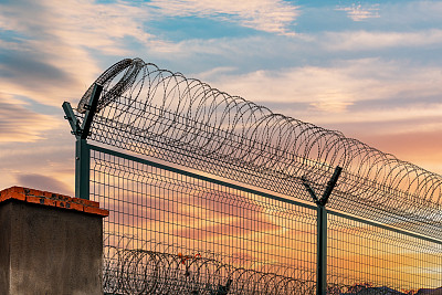 机场围栏，铁丝网围栏