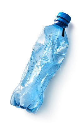 对象:白色背景上的蓝色水瓶