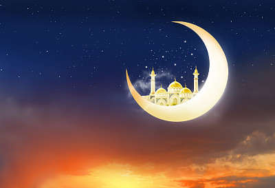 斋月的背景与清真寺在天空