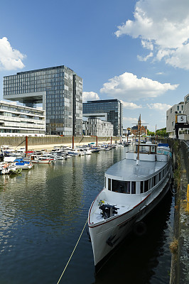 科隆莱茵港的码头