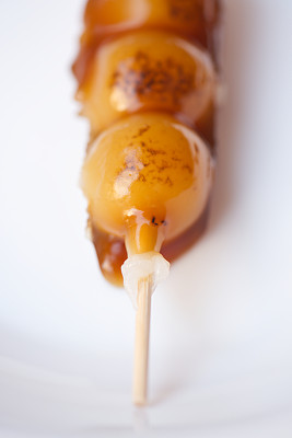 Mitarashi dango