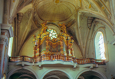 1989年旧正片扫描,教堂内部,霍夫堡布里森布雷萨诺内,意大利 1989年旧正片扫描,教堂内部,霍夫堡布里森布雷萨诺内,意大利