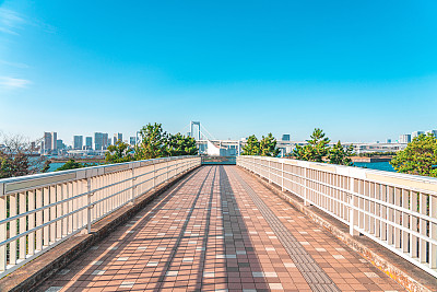 东京海滨全景台场地标性岛屿湾彩虹桥