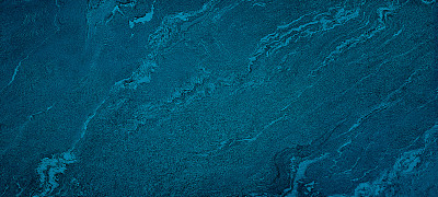 采用蓝色豪华大理石石材纹理作为背景，用留白空间进行设计，抽象大理石纹理(自然图案)。内饰材料瓷砖纹理。大理石纹理的数字地砖。