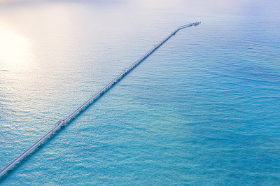 海上管道鸟瞰图