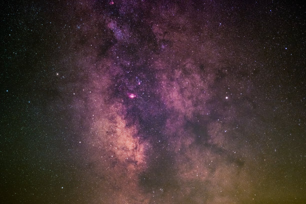 礁湖星云